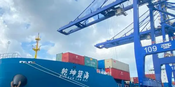 海口到汕頭到青島集裝箱內(nèi)貿(mào)海運航線正式開通